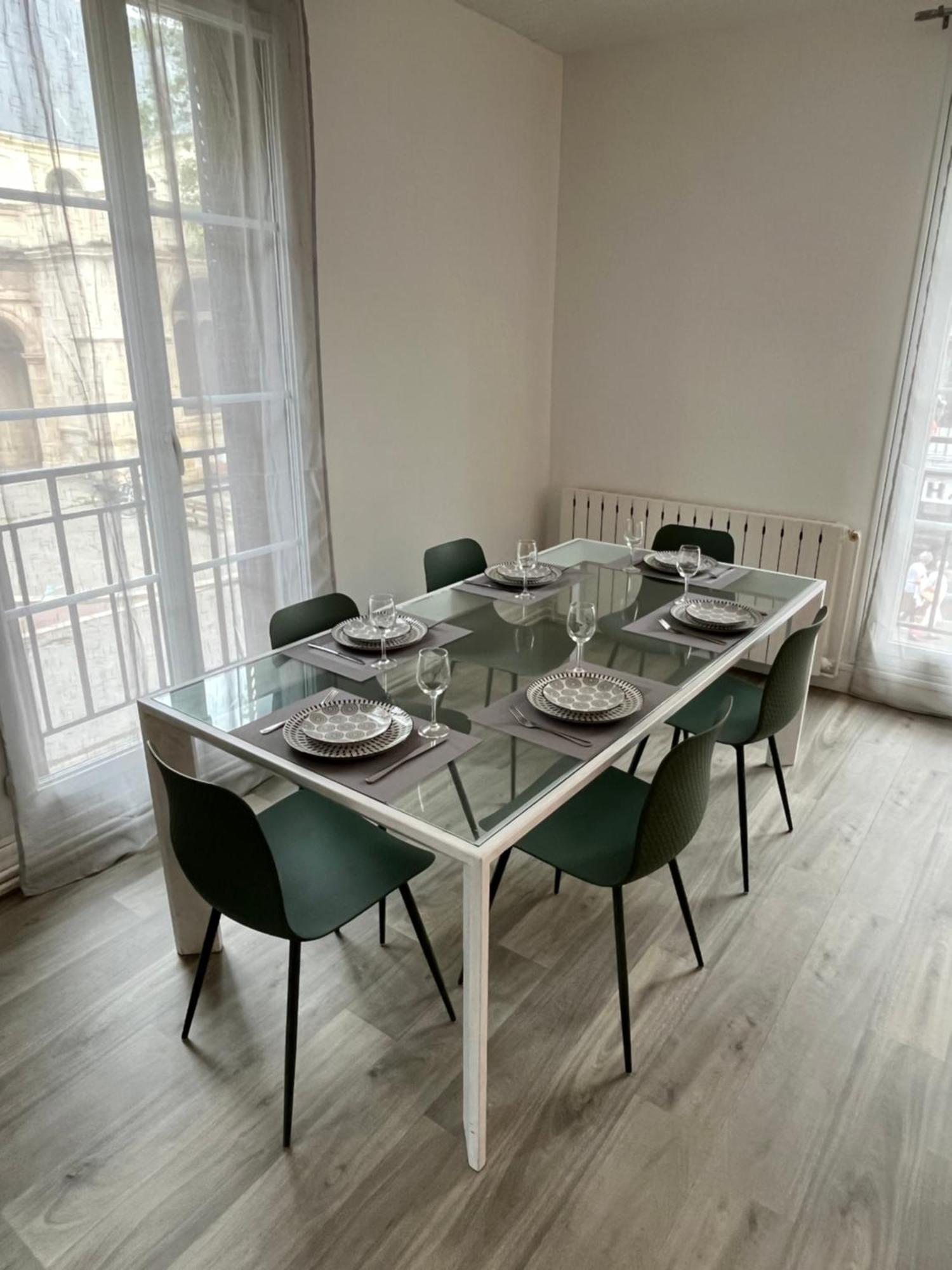 Vivez Au Coeur Historique - St Francois - Grand Appartement Confortable 勒阿弗尔 外观 照片